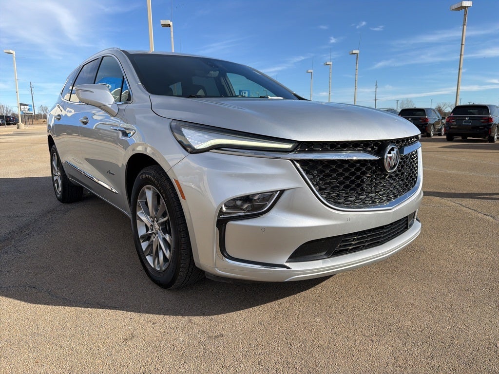 2022 Buick Enclave Avenir