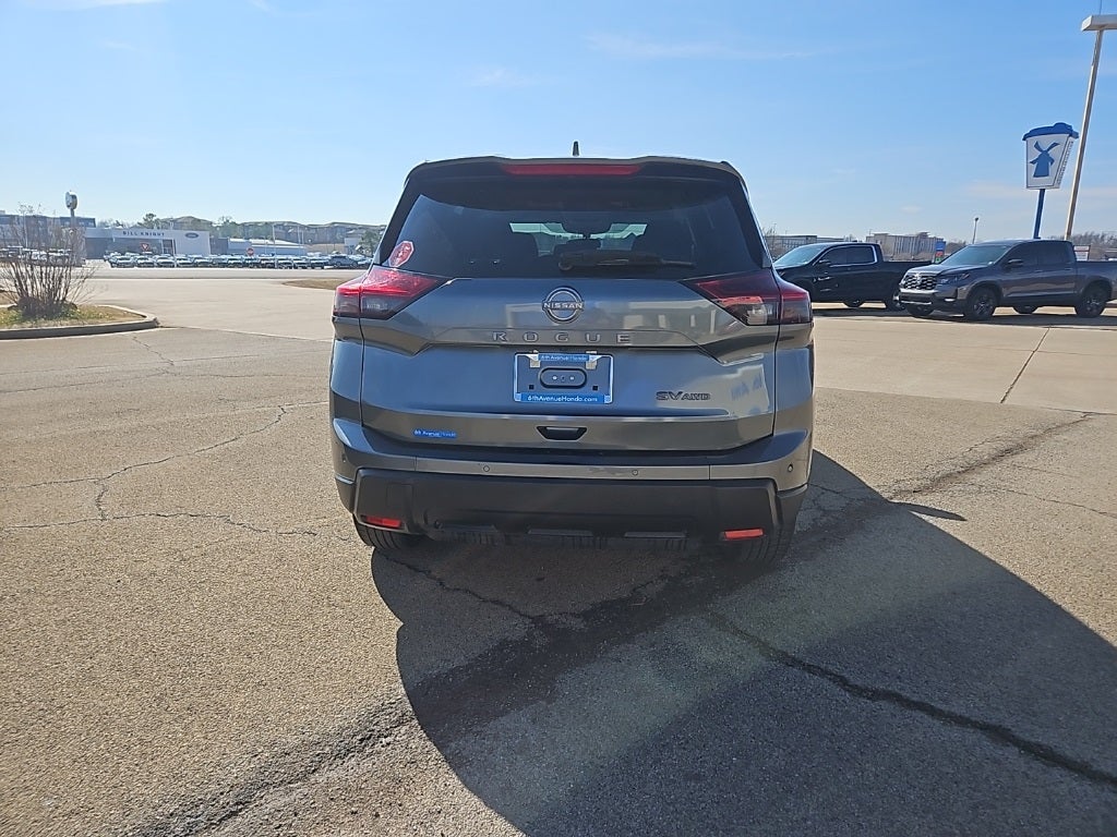 2024 Nissan Rogue SV