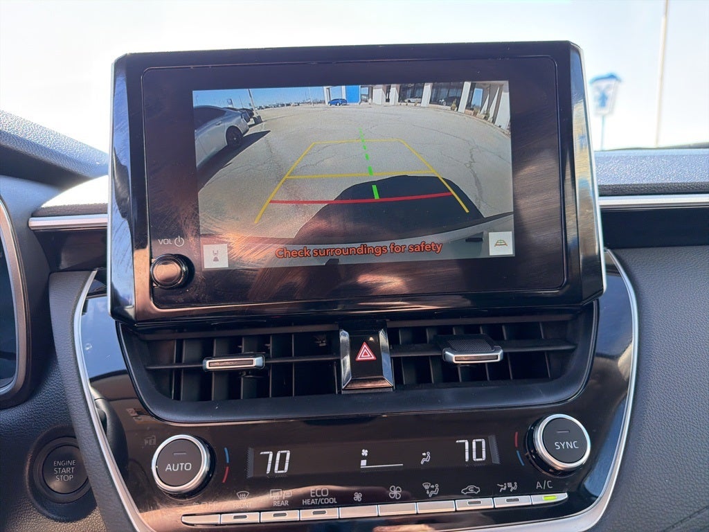 2025 Toyota Corolla Cross XLE