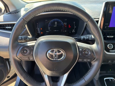 2025 Toyota Corolla Cross XLE