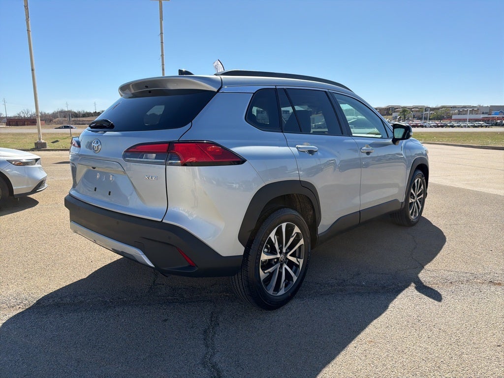 2025 Toyota Corolla Cross XLE
