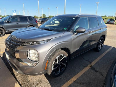 2022 Mitsubishi Outlander SEL
