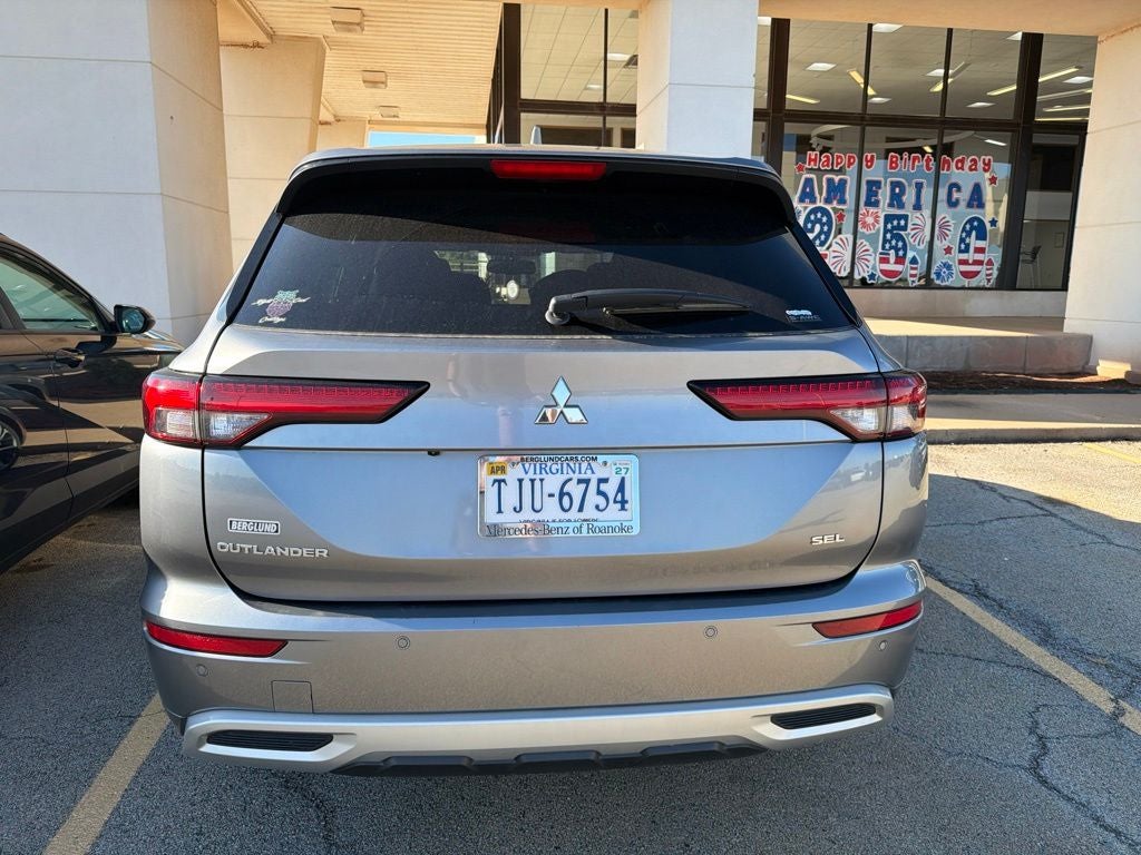 2022 Mitsubishi Outlander SEL