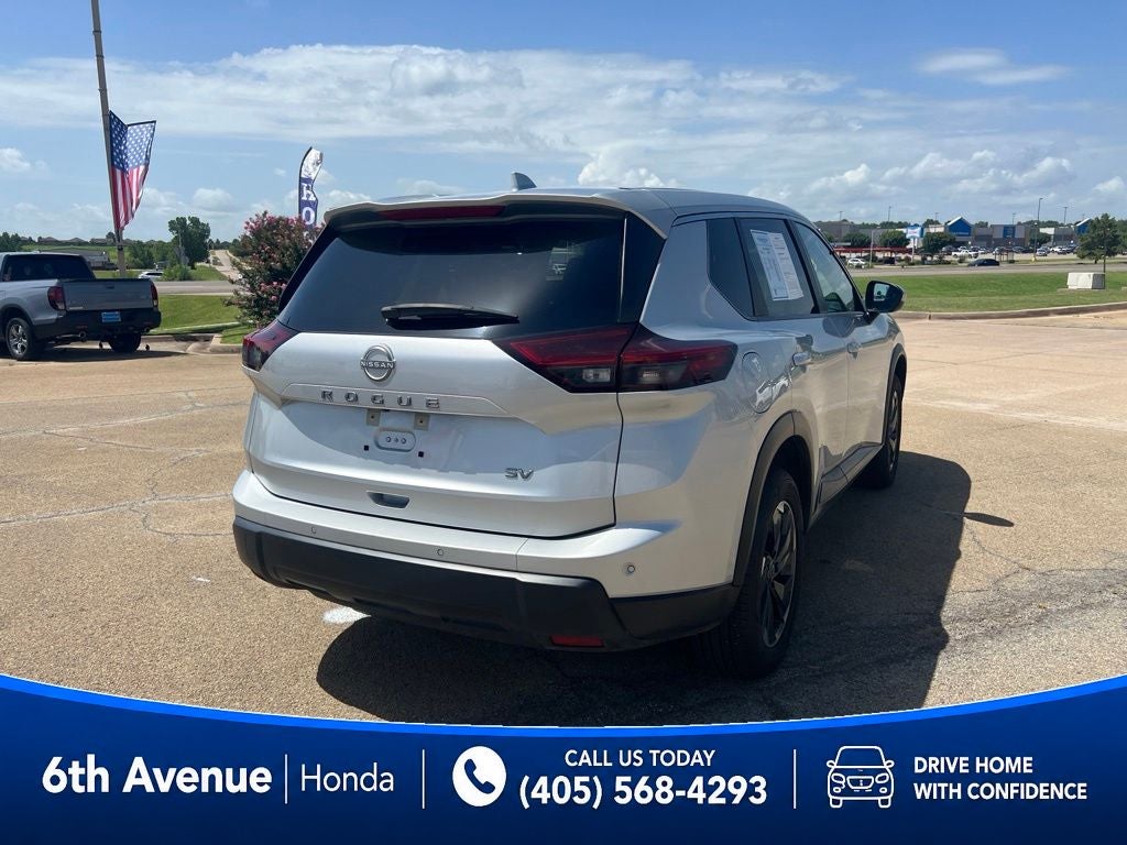 2024 Nissan Rogue SV