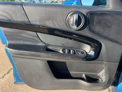 2022 MINI Cooper Countryman Base