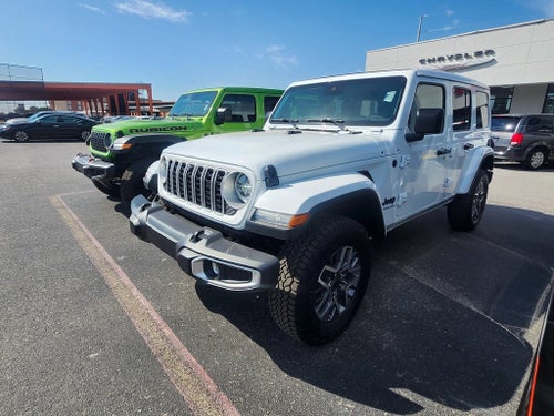 2025 Jeep Wrangler WRANGLER 4-DOOR SAHARA