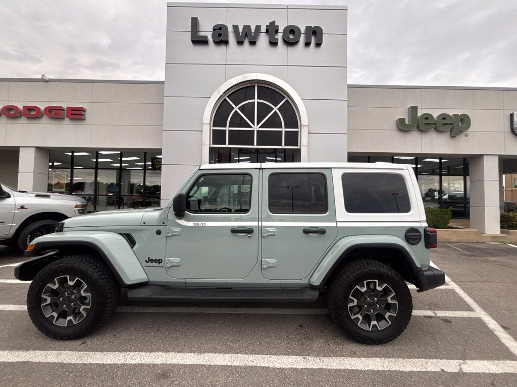 2027 Jeep Wrangler WRANGLER 4-DOOR SAHARA