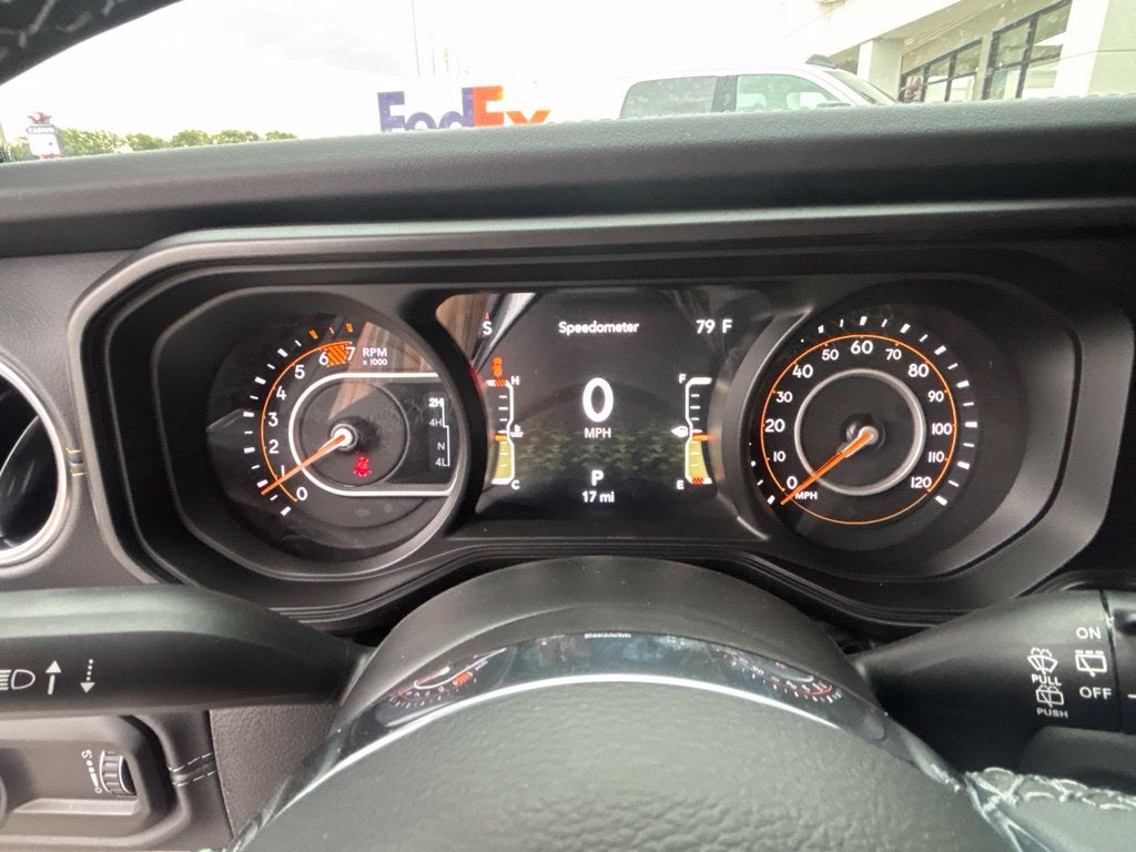 2027 Jeep Wrangler WRANGLER 4-DOOR SAHARA