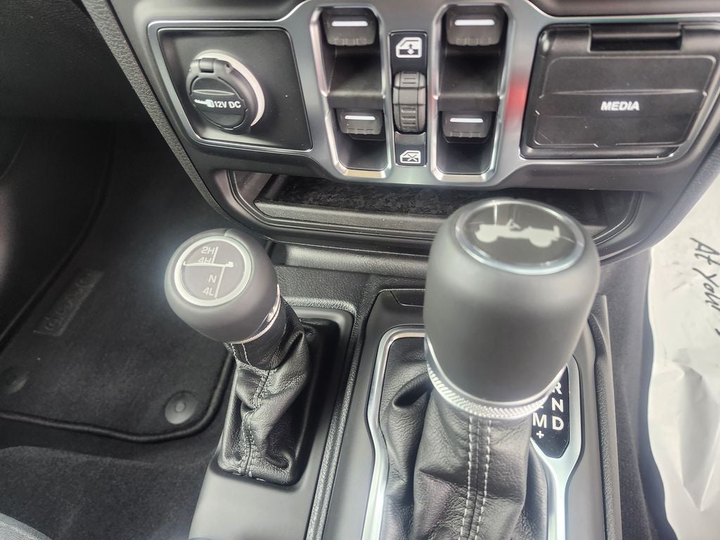 2026 Jeep Wrangler 4-Door Sport RHD 4x4