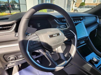 2025 Jeep Grand Cherokee GRAND CHEROKEE LAREDO X 4X2