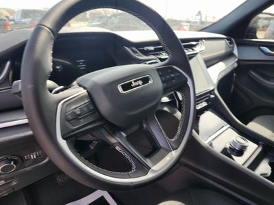 2026 Jeep Grand Cherokee GRAND CHEROKEE LAREDO 4X2