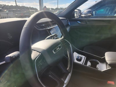 2025 Jeep Grand Cherokee GRAND CHEROKEE LAREDO X 4X2