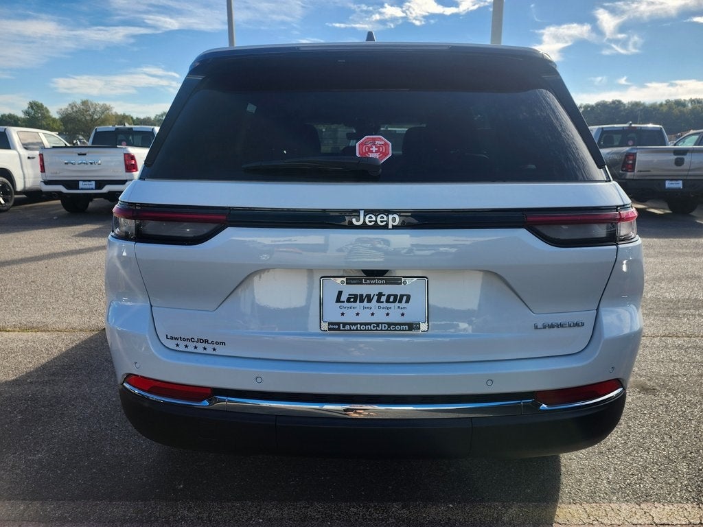 2025 Jeep Grand Cherokee GRAND CHEROKEE LAREDO X 4X2