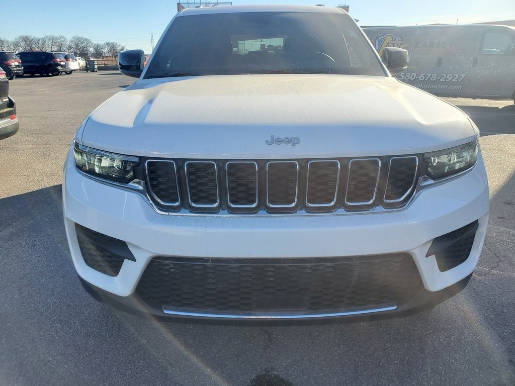 2025 Jeep Grand Cherokee GRAND CHEROKEE LAREDO X 4X2