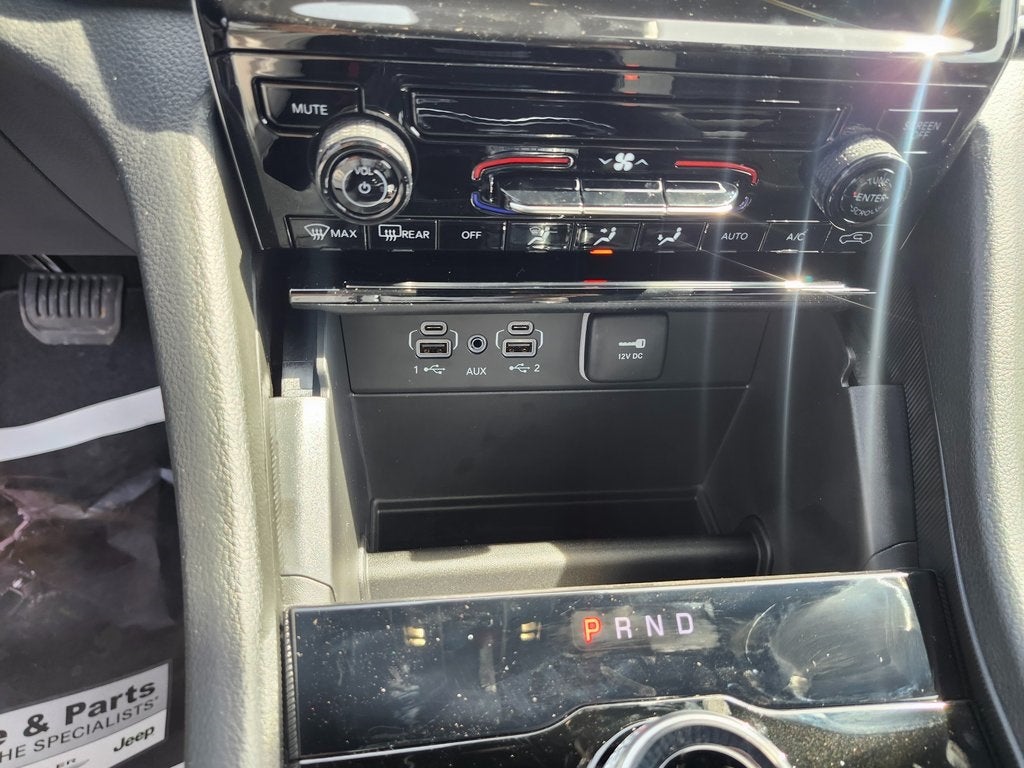 2026 Jeep Grand Cherokee GRAND CHEROKEE LAREDO 4X2