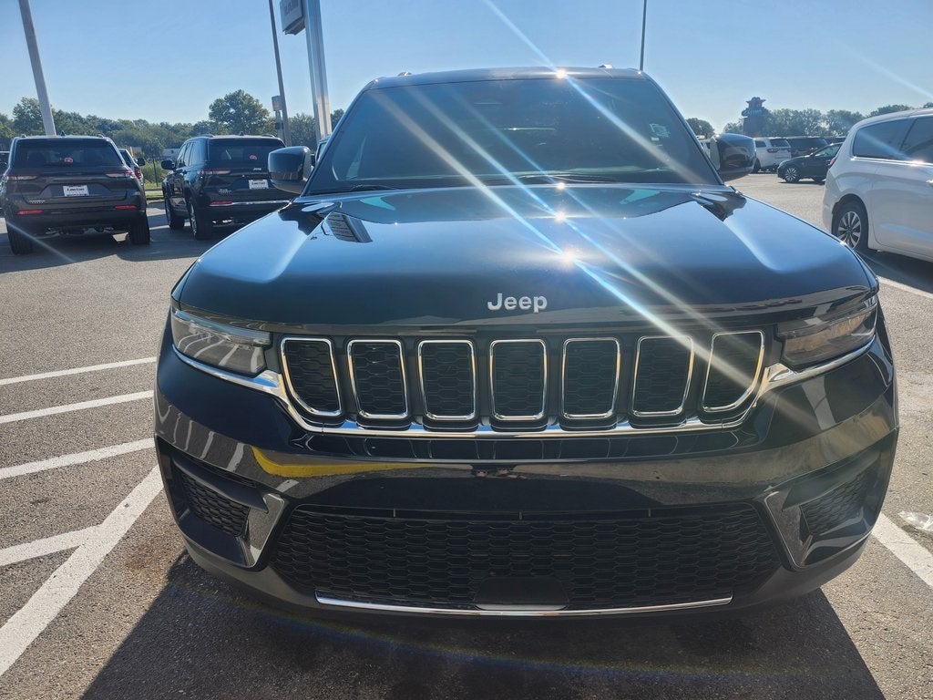 2025 Jeep Grand Cherokee GRAND CHEROKEE LAREDO X 4X2