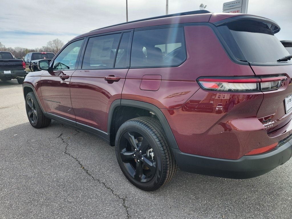 2026 Jeep Grand Cherokee GRAND CHEROKEE LAREDO ALTITUDE 4X2