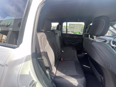 2026 Jeep Grand Cherokee GRAND CHEROKEE LAREDO 4X4