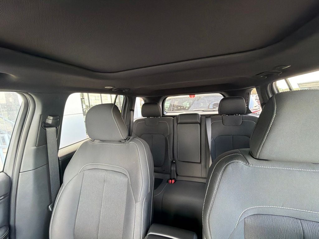 2026 Jeep Grand Cherokee GRAND CHEROKEE LAREDO X 4X4