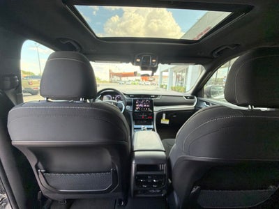 2026 Jeep Grand Cherokee GRAND CHEROKEE LAREDO X 4X4