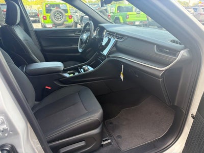 2026 Jeep Grand Cherokee GRAND CHEROKEE LAREDO X 4X4