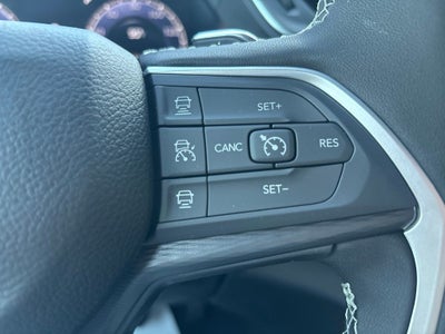 2026 Jeep Grand Cherokee GRAND CHEROKEE L LAREDO X 4X2