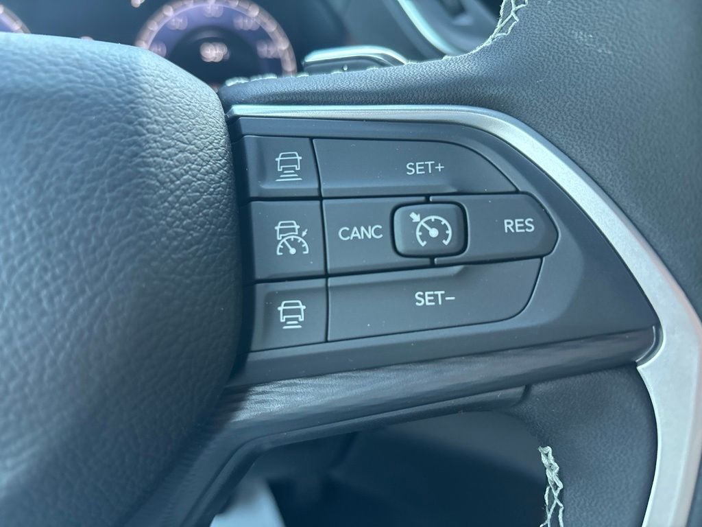 2026 Jeep Grand Cherokee GRAND CHEROKEE L LAREDO X 4X2
