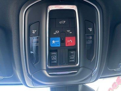 2026 Jeep Grand Cherokee GRAND CHEROKEE L LAREDO X 4X2