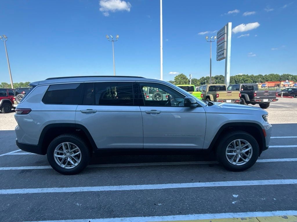 2026 Jeep Grand Cherokee GRAND CHEROKEE L LAREDO X 4X2