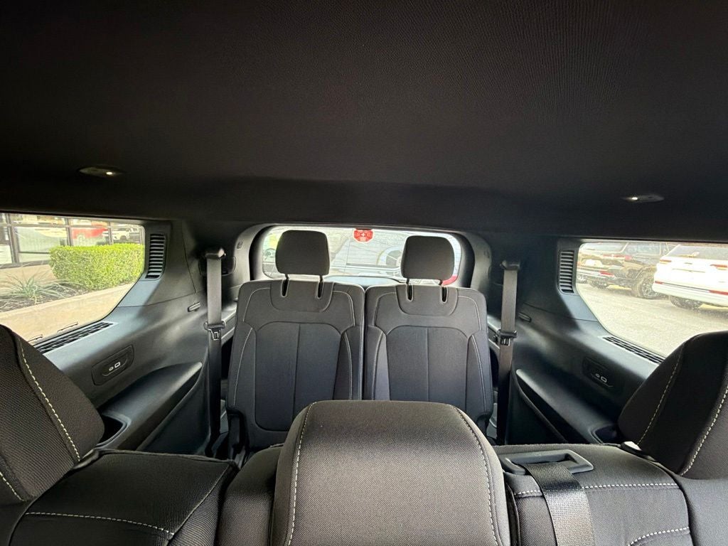 2026 Jeep Grand Cherokee GRAND CHEROKEE L LAREDO X 4X2