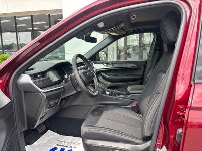 2026 Jeep Grand Cherokee GRAND CHEROKEE L LAREDO X 4X2