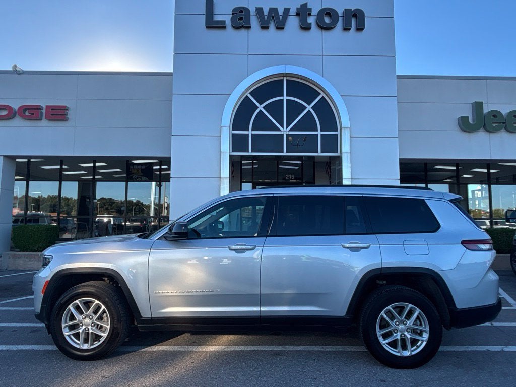2025 Jeep Grand Cherokee L Laredo X 4x2