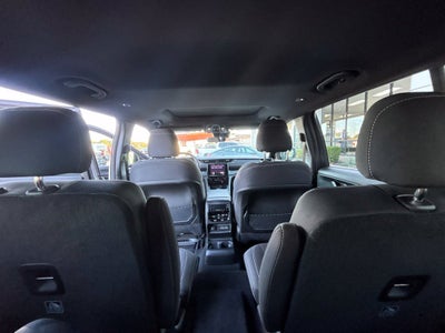 2025 Jeep Grand Cherokee L Laredo X 4x2