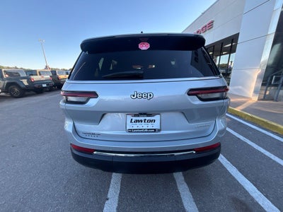 2025 Jeep Grand Cherokee L Laredo X 4x2