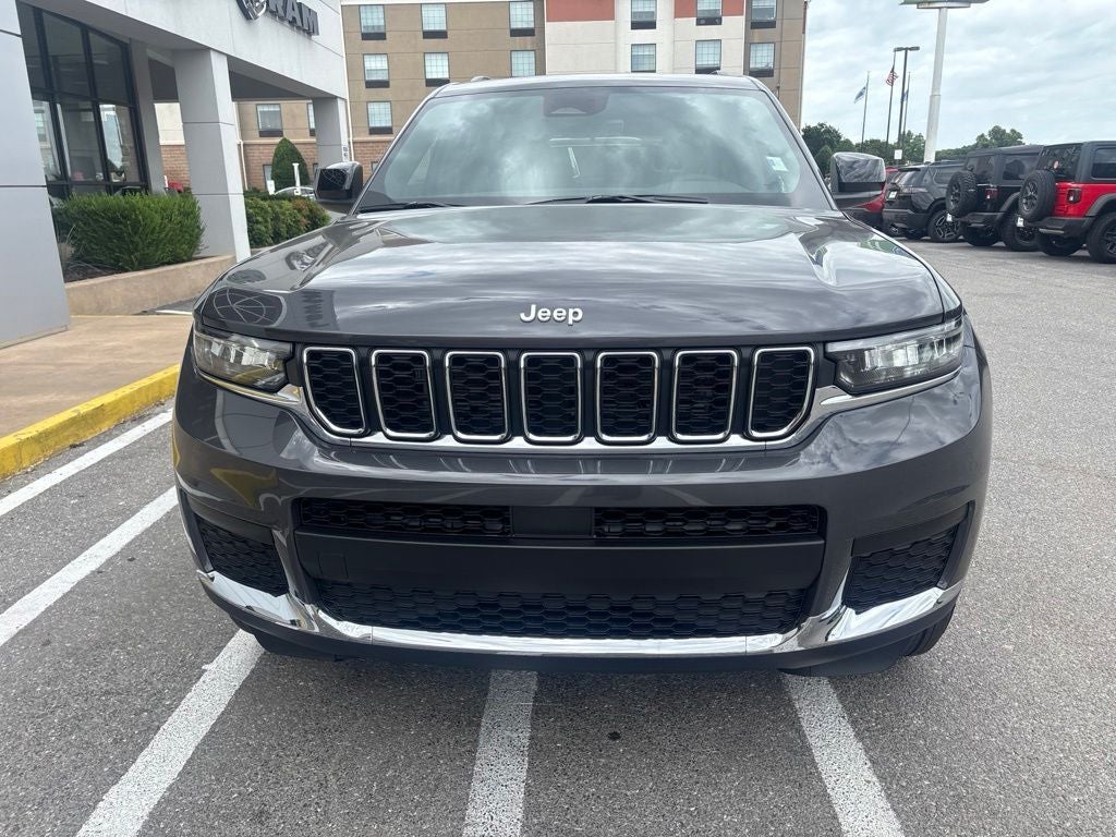 2026 Jeep Grand Cherokee GRAND CHEROKEE L LAREDO X 4X2