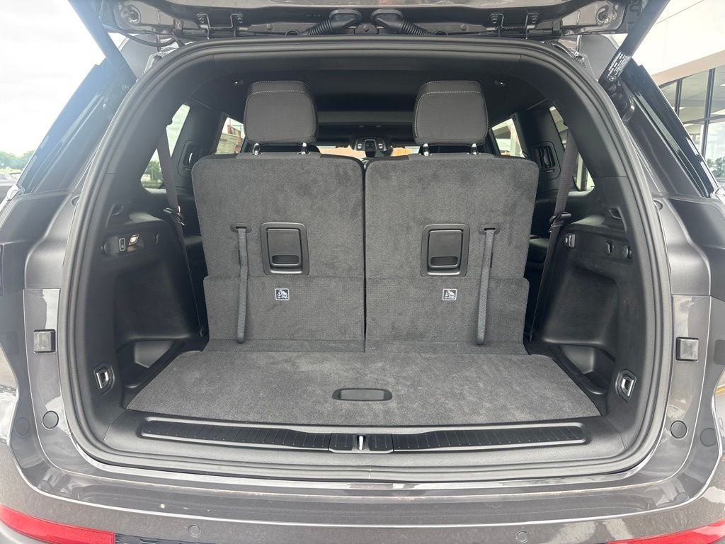 2026 Jeep Grand Cherokee GRAND CHEROKEE L LAREDO X 4X2