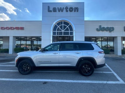 2026 Jeep Grand Cherokee GRAND CHEROKEE L LAREDO ALTITUDE 4X2