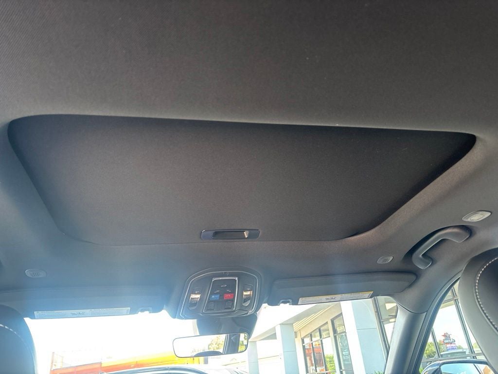 2026 Jeep Grand Cherokee GRAND CHEROKEE L LAREDO ALTITUDE 4X2