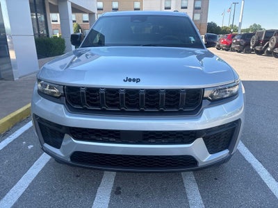 2026 Jeep Grand Cherokee GRAND CHEROKEE L LAREDO ALTITUDE 4X2