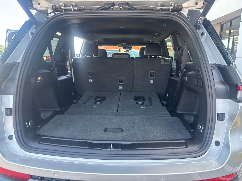 2026 Jeep Grand Cherokee GRAND CHEROKEE L LAREDO ALTITUDE 4X2