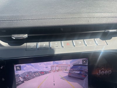 2026 Jeep Grand Cherokee GRAND CHEROKEE L LAREDO ALTITUDE 4X2