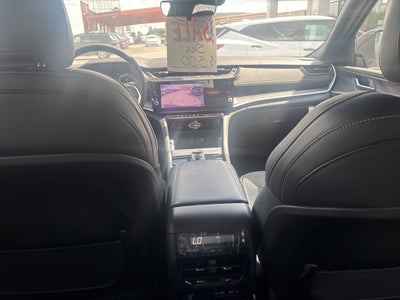 2026 Jeep Grand Cherokee GRAND CHEROKEE L LAREDO ALTITUDE 4X2