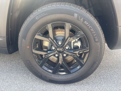 2026 Jeep Grand Cherokee GRAND CHEROKEE L LAREDO ALTITUDE 4X2