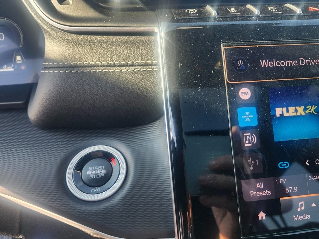 2025 Jeep Grand Cherokee GRAND CHEROKEE L LAREDO X 4X4