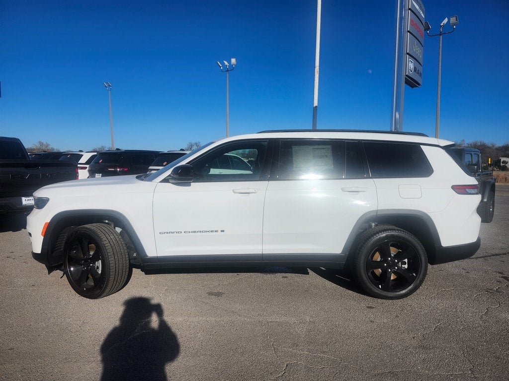 2025 Jeep Grand Cherokee GRAND CHEROKEE L LIMITED 4X4
