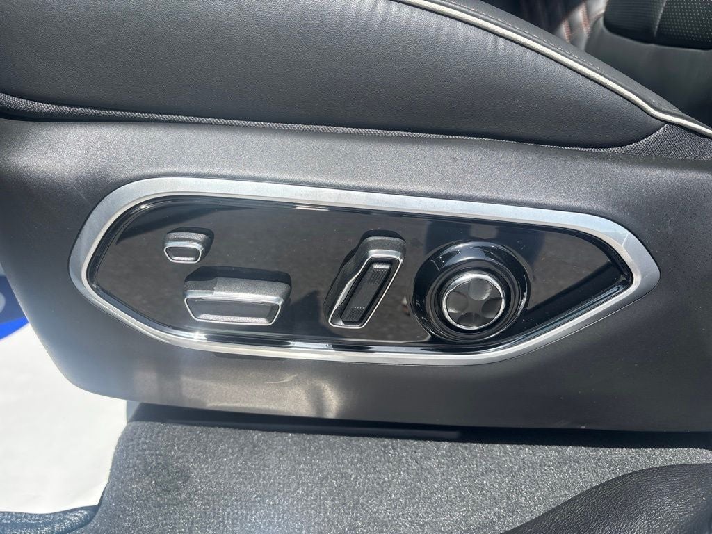 2026 Jeep Grand Cherokee GRAND CHEROKEE L SUMMIT 4X4