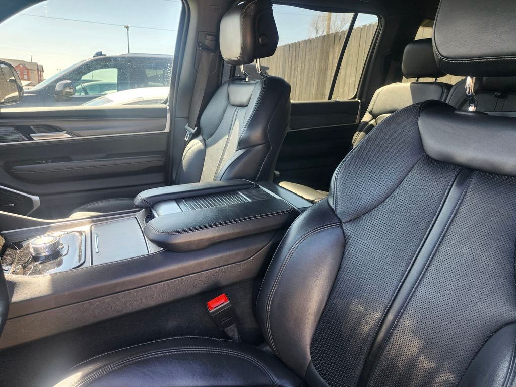 2024 Jeep Wagoneer Series II 4x2