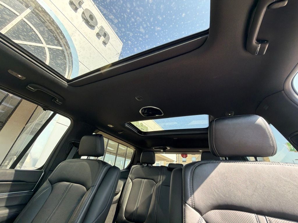 2026 Jeep Grand Wagoneer GRAND WAGONEER SUMMIT OBSIDIAN 4X4
