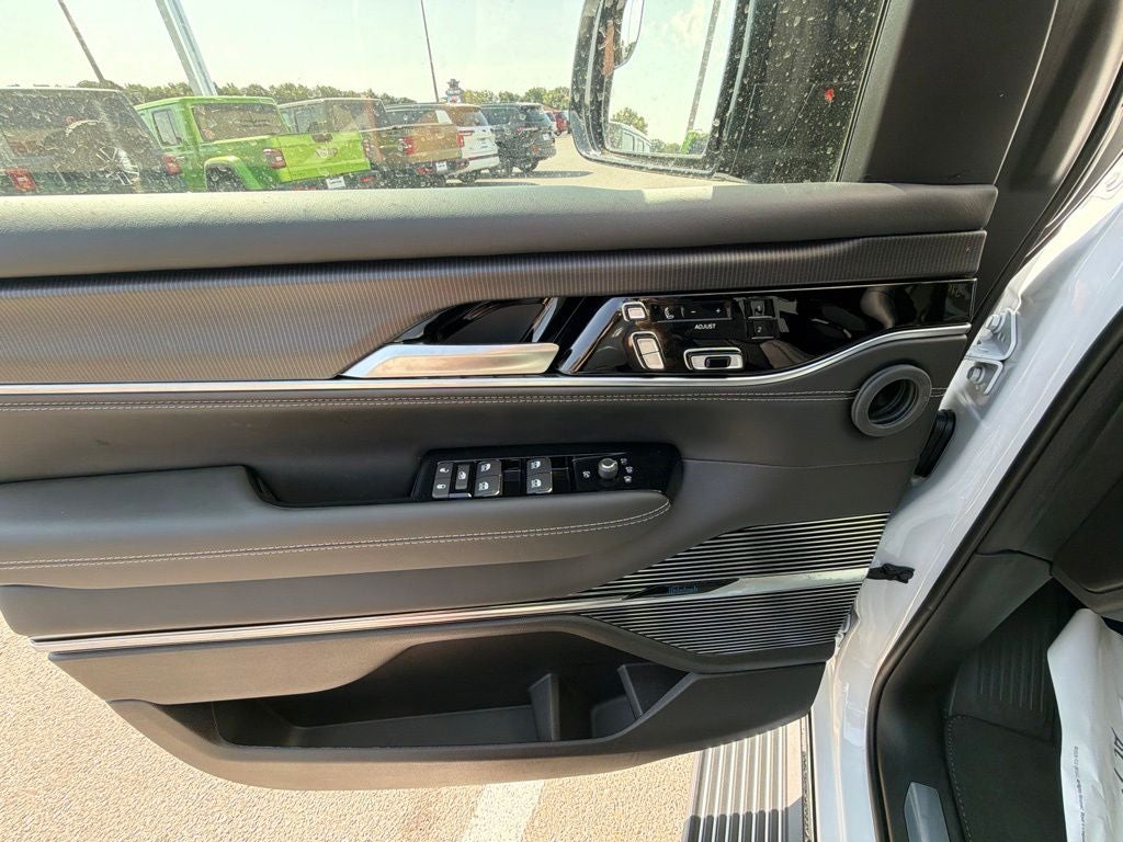 2026 Jeep Grand Wagoneer GRAND WAGONEER SUMMIT OBSIDIAN 4X4