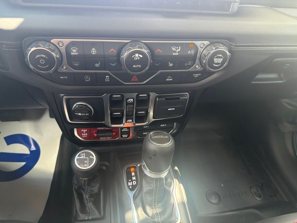 2026 Jeep Gladiator GLADIATOR SHADOW OPS 4X4